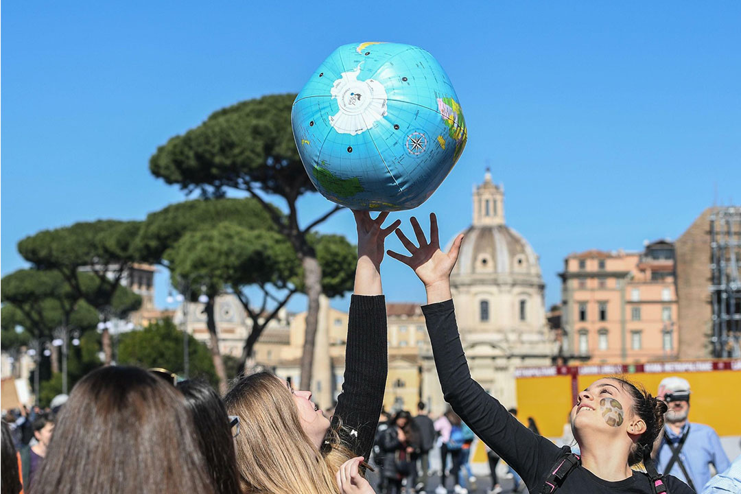 Estudantes vão às ruas em protesto global contra mudança climática